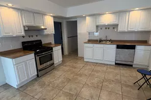 144 Whittier St, Bridgeport, CT 06605 - Photo 6