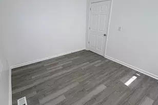 144 Whittier St, Bridgeport, CT 06605 - Photo 18