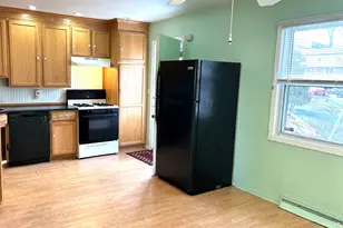 29 Savin Park, West Haven, CT 06516 - Photo 6