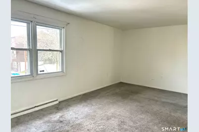 29 Savin Park #29, West Haven, CT 06516 - Photo 4