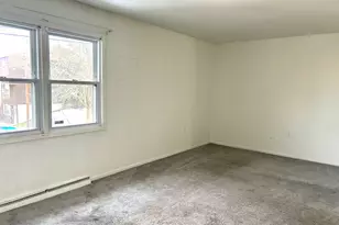 29 Savin Park, West Haven, CT 06516 - Photo 4