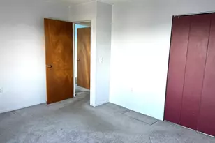 29 Savin Park, West Haven, CT 06516 - Photo 12