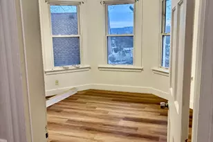 8 Summit St, Derby, CT 06418 - Photo 4