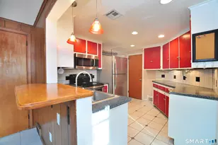 143 Valley Crest Dr, Wethersfield, CT 06109 - Photo 12