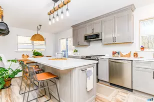 29 Deer Ridge Rd, Stonington, CT 06378 - Photo 1