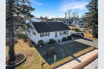 61 Smith Street, East Lyme, CT 06357 - Photo 10