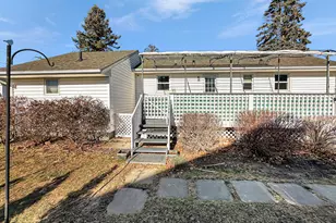 61 Smith St, East Lyme, CT 06357 - Photo 6