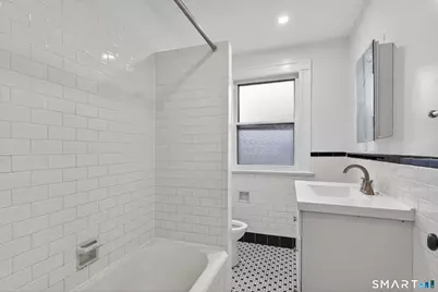 373 Wood Avenue #1, Bridgeport, CT 06605 - Photo 4