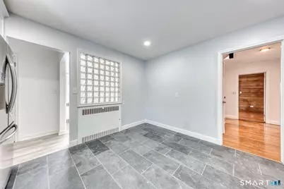 51 Pembroke Street, Hartford, CT 06112 - Photo 8