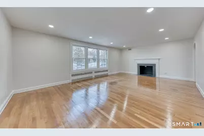 51 Pembroke Street, Hartford, CT 06112 - Photo 12