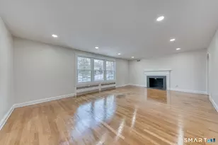 51 Pembroke St, Hartford, CT 06112 - Photo 12