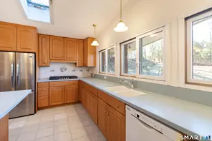 206 N Moodus Rd, East Hampton, CT 06469 - Photo 12