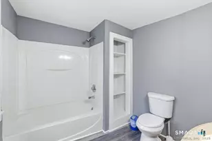 76 Skinner St, East Hampton, CT 06424 - Photo 6