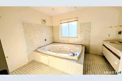 69 Northwest Drive #APT 45, Plainville, CT 06062 - Photo 12