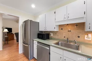 2 Heritage Circle, Southbury, CT 06488 - Photo 6