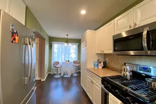 1303 Bradford Dr, Danbury, CT 06811 - Photo 4