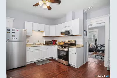 28 Dolsen Place, Stamford, CT 06901 - Photo 10