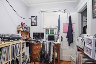 28 Dolsen Pl, Stamford, CT 06901 - Photo 16