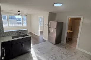 8 Broad St, Milford, CT 06460 - Photo 2