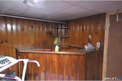 855 Burnsford Avenue, Bridgeport, CT 06606 - Photo 34