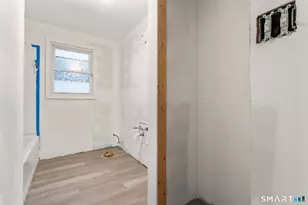 46 N Cliff St, Ansonia, CT 06401 - Photo 10