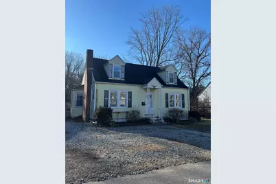 11 Ford Avenue, Norwich, CT 06360 - Photo 2