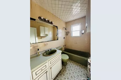 11 Ford Avenue, Norwich, CT 06360 - Photo 8