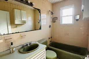 11 Ford Ave, Norwich, CT 06360 - Photo 8