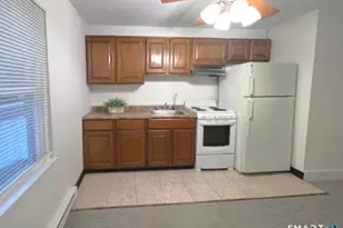 14 Sniffen St, Norwalk, CT 06851 - Photo 4