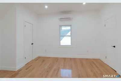 40 Elizabeth Street #3, Waterbury, CT 06704 - Photo 4