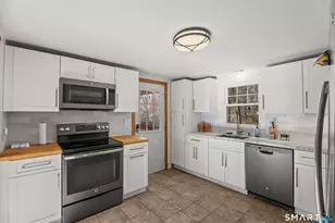 43 Plymouth Ln, Bolton, CT 06043 - Photo 12