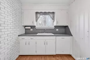 23 Lawton Terrace, Ansonia, CT 06401 - Photo 20