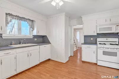 23 Lawton Terrace, Ansonia, CT 06401 - Photo 18