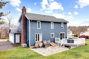 22 Harnish Ln, Wallingford, CT 06492 - Photo 24