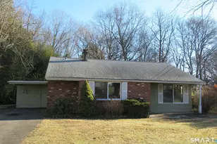 74 Harvester Rd, Fairfield, CT 06825 - Photo 2