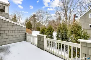 17 Harwich Ln, West Hartford, CT 06117 - Photo 34