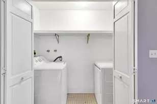 17 Harwich Ln, West Hartford, CT 06117 - Photo 22