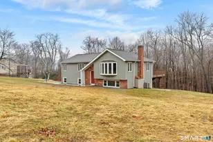 18 Hillcrest Dr, Somers, CT 06071 - Photo 2