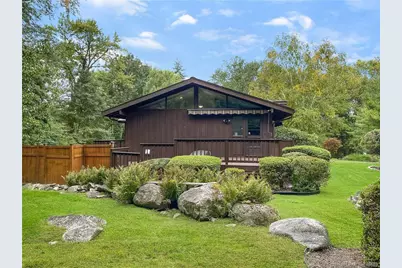 14 Constance Lane, Stamford, CT 06903 - Photo 32