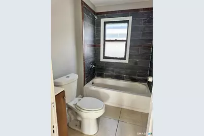 721 Winchester Avenue, New Haven, CT 06511 - Photo 8