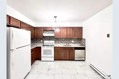 737 Cove Road #A2, Stamford, CT 06902 - Photo 2