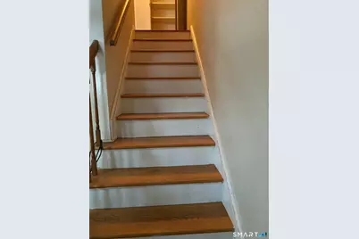 27 Jerry Road, East Hartford, CT 06118 - Photo 18