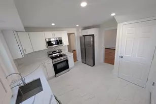 2672 Broadbridge Ave, Stratford, CT 06614 - Photo 10