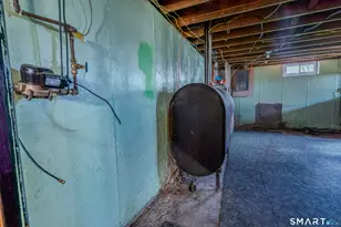 24 Park Ln W, New Milford, CT 06776 - Photo 20