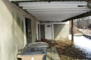 139 Wyndover Ln, Stamford, CT 06902 - Photo 12