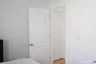 34 Harlem Avenue, Bridgeport, CT 06606 - Photo 14