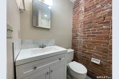 32 Trumbull Street #3, New Haven, CT 06511 - Photo 6