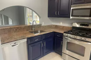 173 Foxbridge Village, Branford, CT 06405 - Photo 4