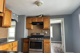 210 Bouley Ave, Waterbury, CT 06705 - Photo 4