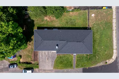 8 Bonnie Lane, Waterbury, CT 06705 - Photo 34